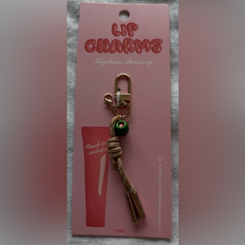 New Studio Artifact Lip Charms -Olive